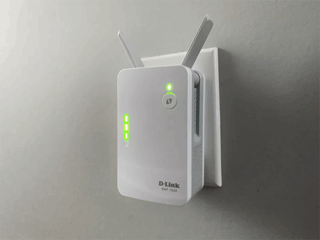 Use a Wi-Fi extender to fix high ping time in game