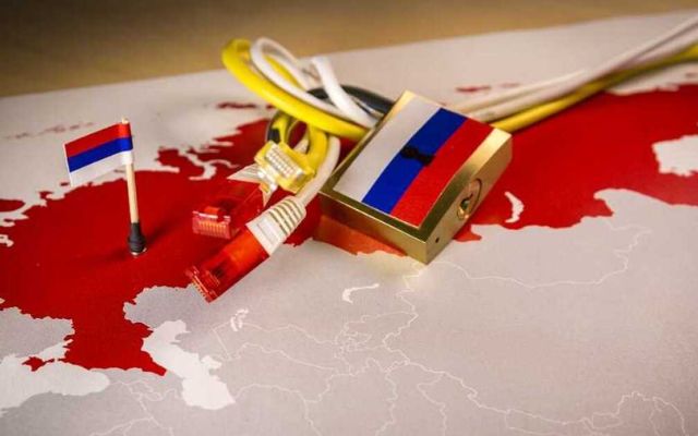 Russia tests cutting off access to the global web