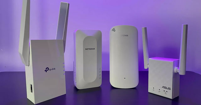 How does a wifi extender work?