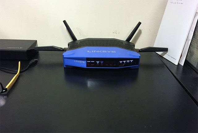 The antenna on routers broadcasts a signal in all directions