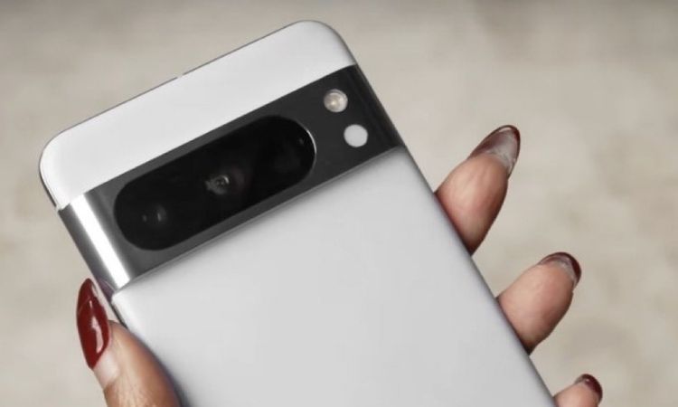 Google Pixel 8 Pro hands-on images confirm major design changes