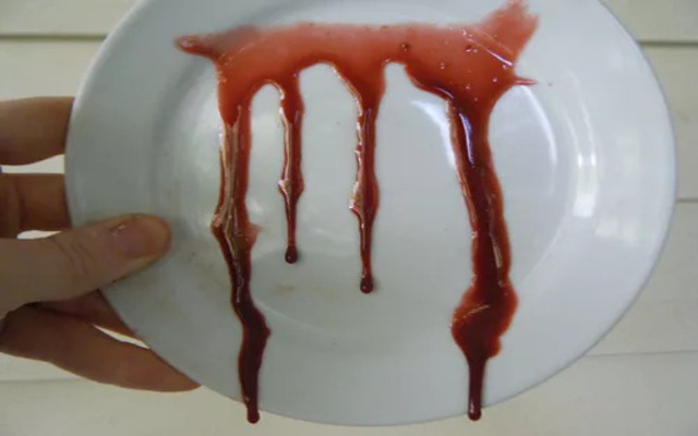 Thick dripping blood for Halloween